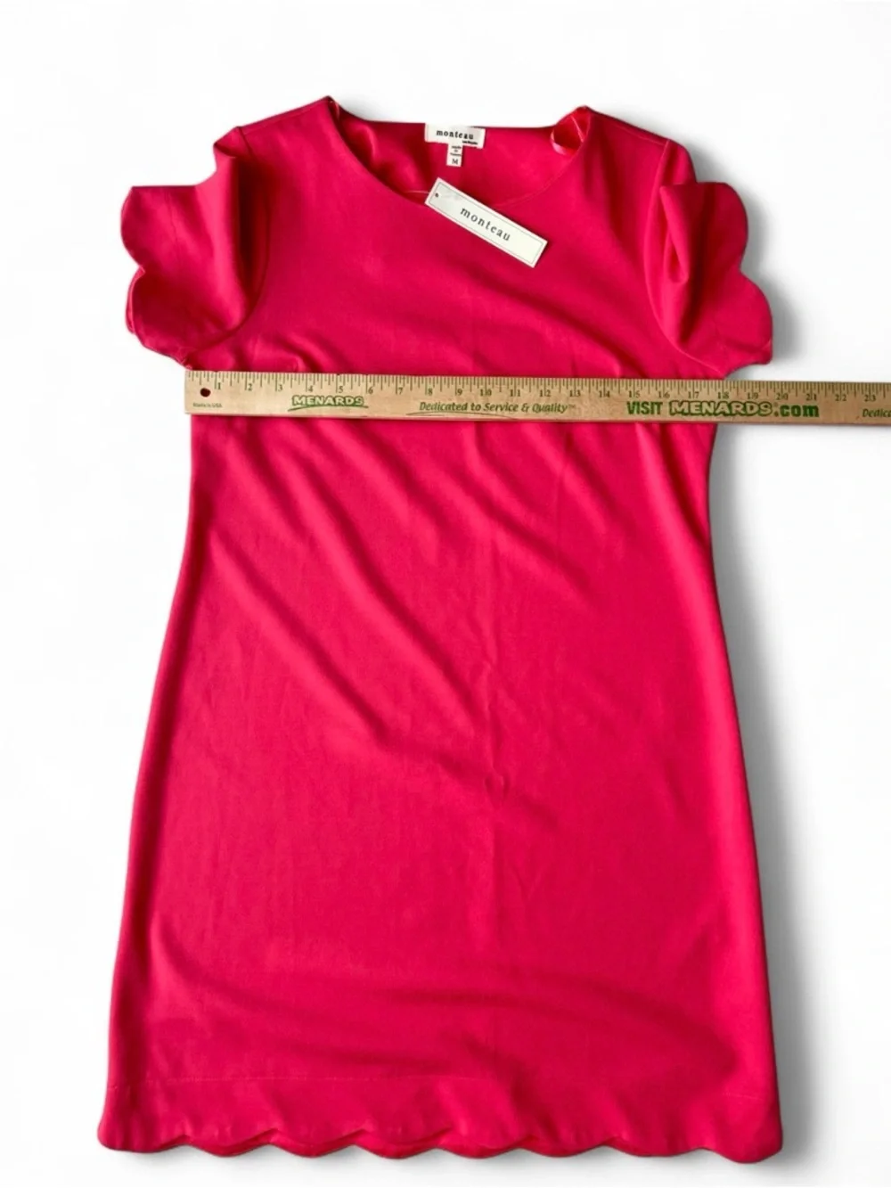 MONTEAU Scoop Neck Dress M, in Salmón Color, Pull-Up Short Sleeves W/Waves Trim